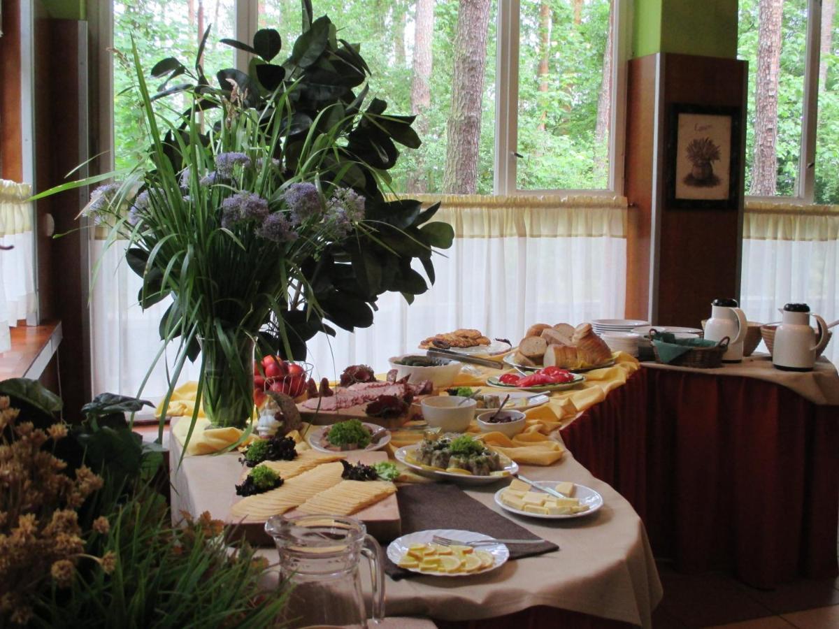 Villa "Lesne Ustronie" Byslaw Esterno foto