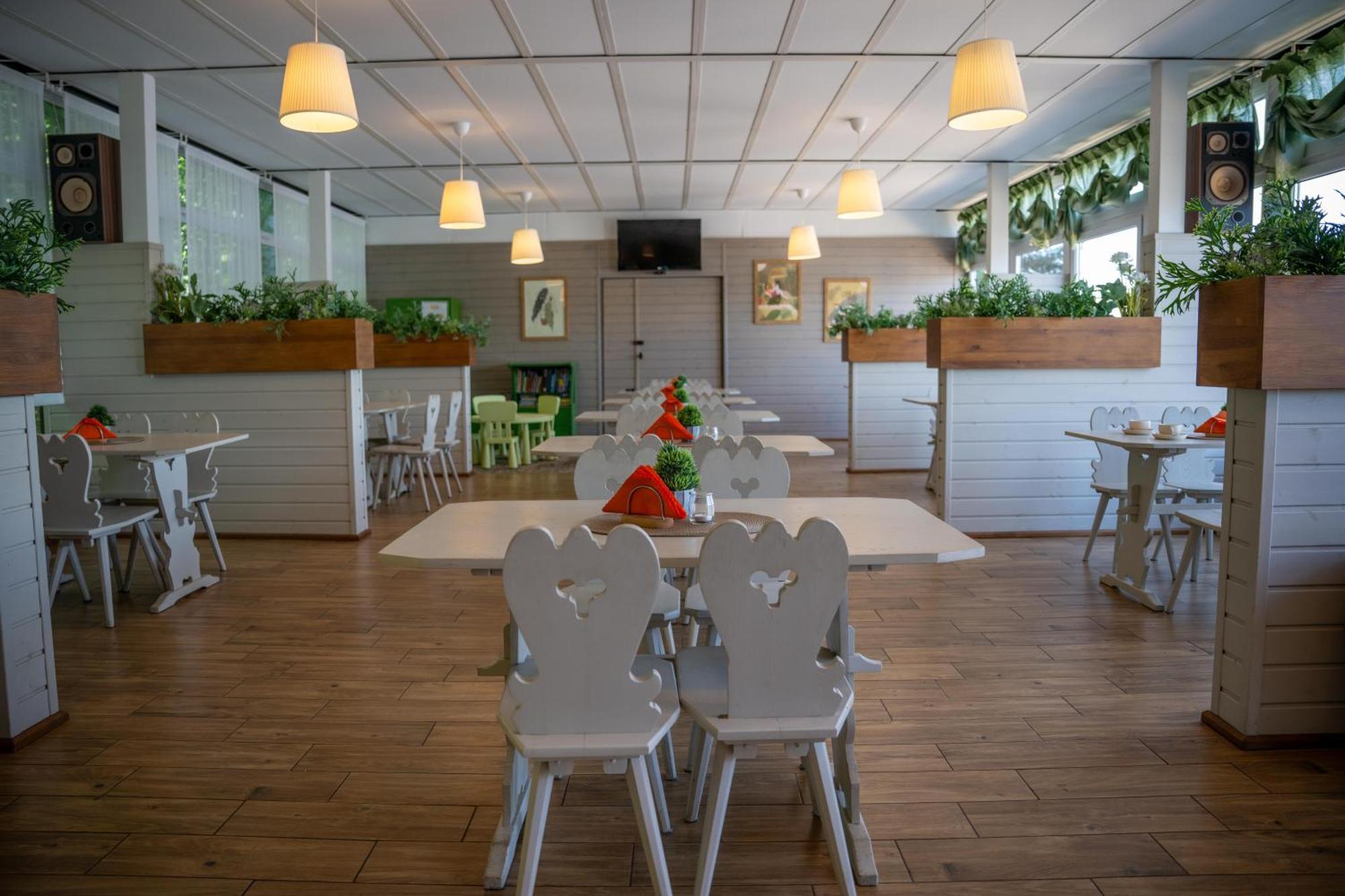 Villa "Lesne Ustronie" Byslaw Esterno foto