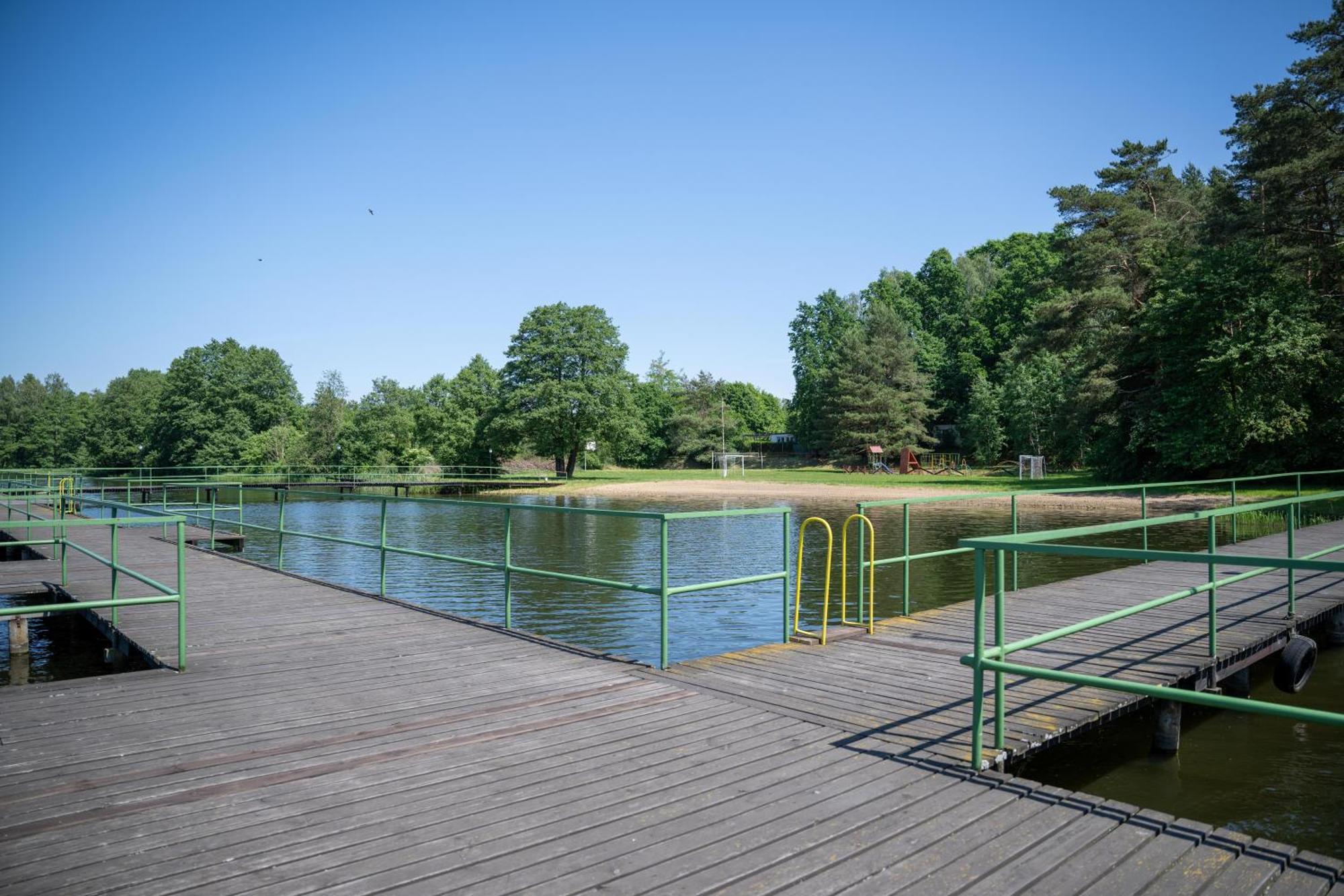 Villa "Lesne Ustronie" Byslaw Esterno foto