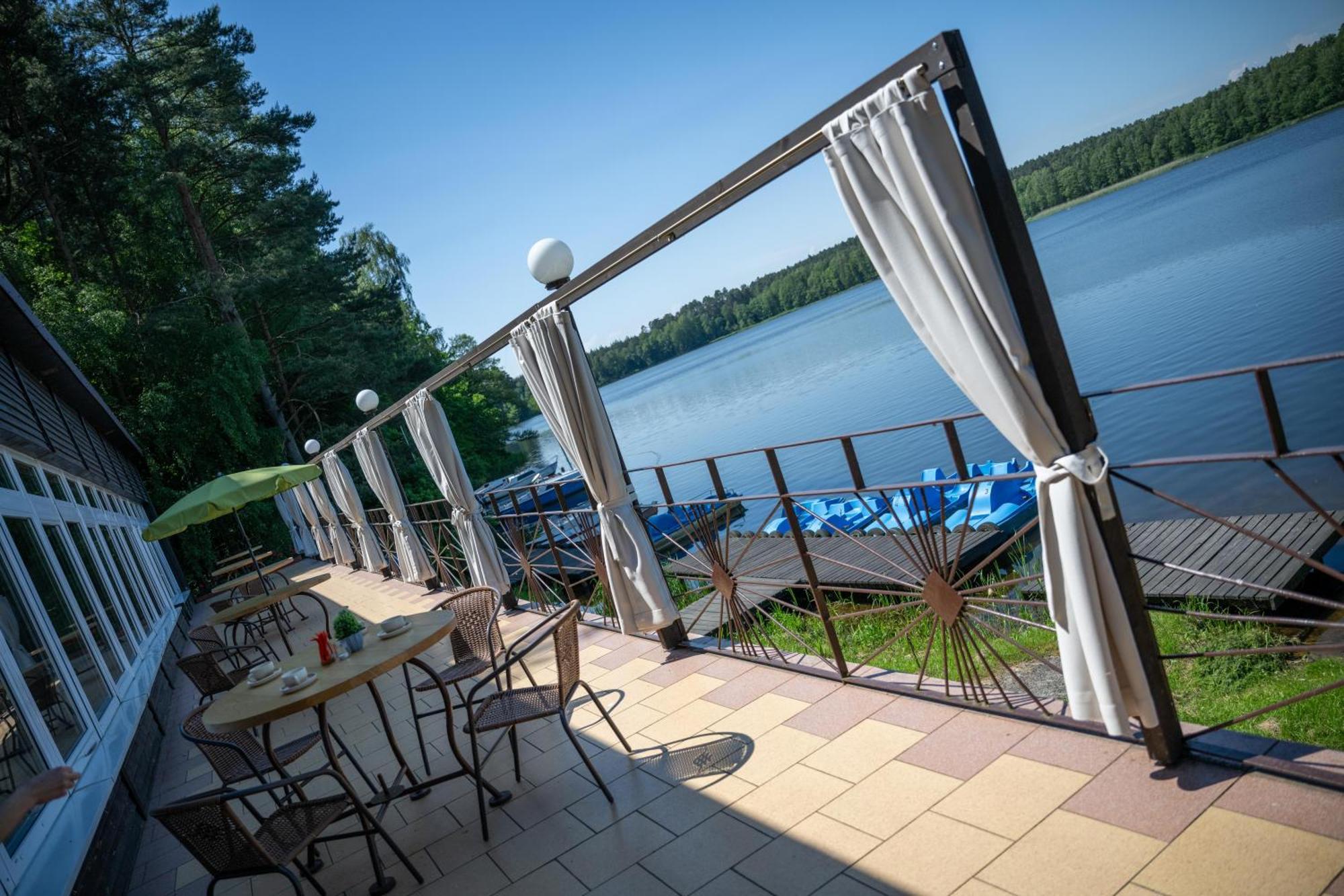Villa "Lesne Ustronie" Byslaw Esterno foto