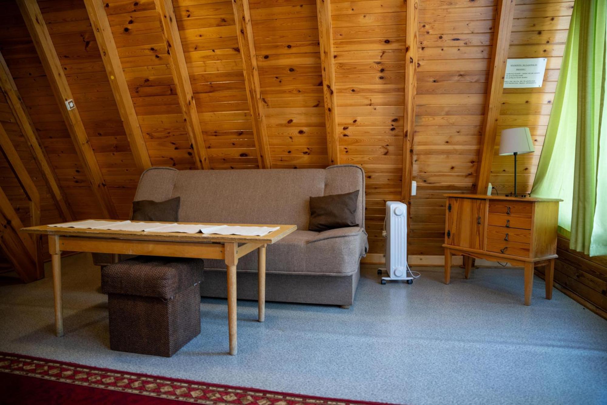 Villa "Lesne Ustronie" Byslaw Esterno foto